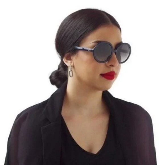 🖤 NEW Carolina Herrera Black Round Sunglasses - Picture 11 of 11